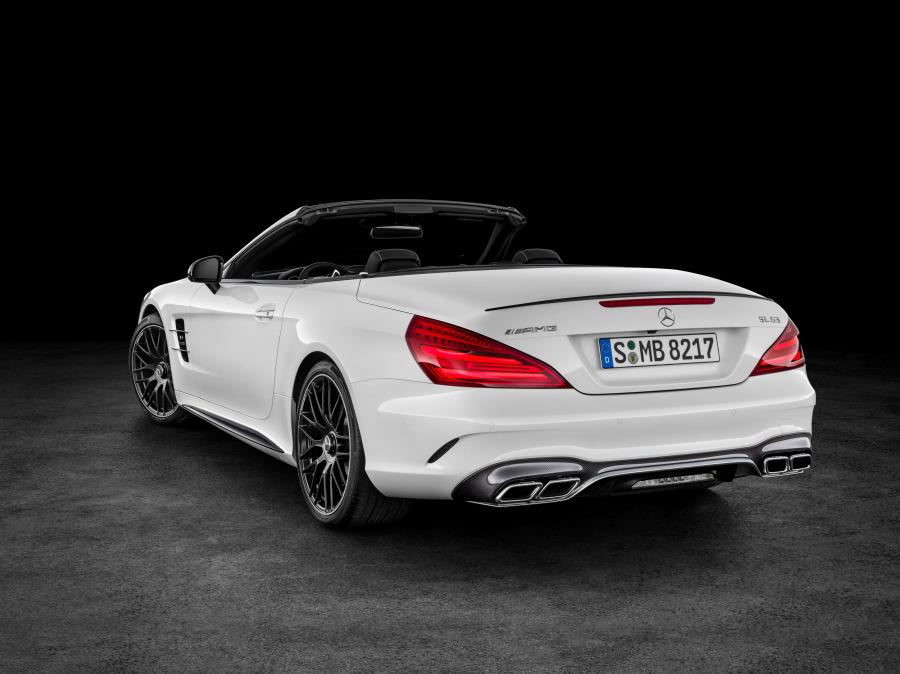  Mercedes-AMG SL63 2015 года  (фото 23 из 29)